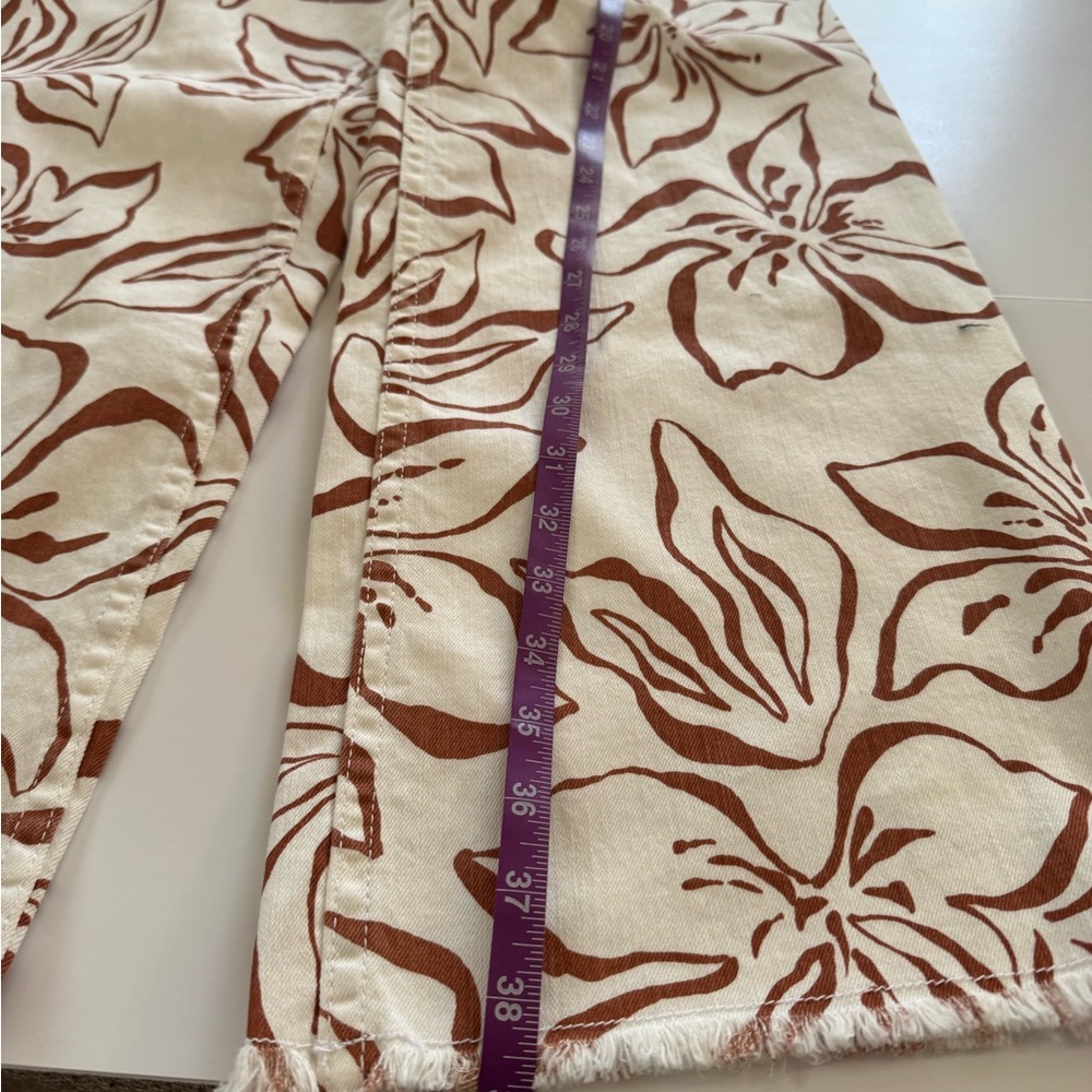 Billabong Floral Wide-Leg Pants in Cream and Brown - Picture 6 of 7